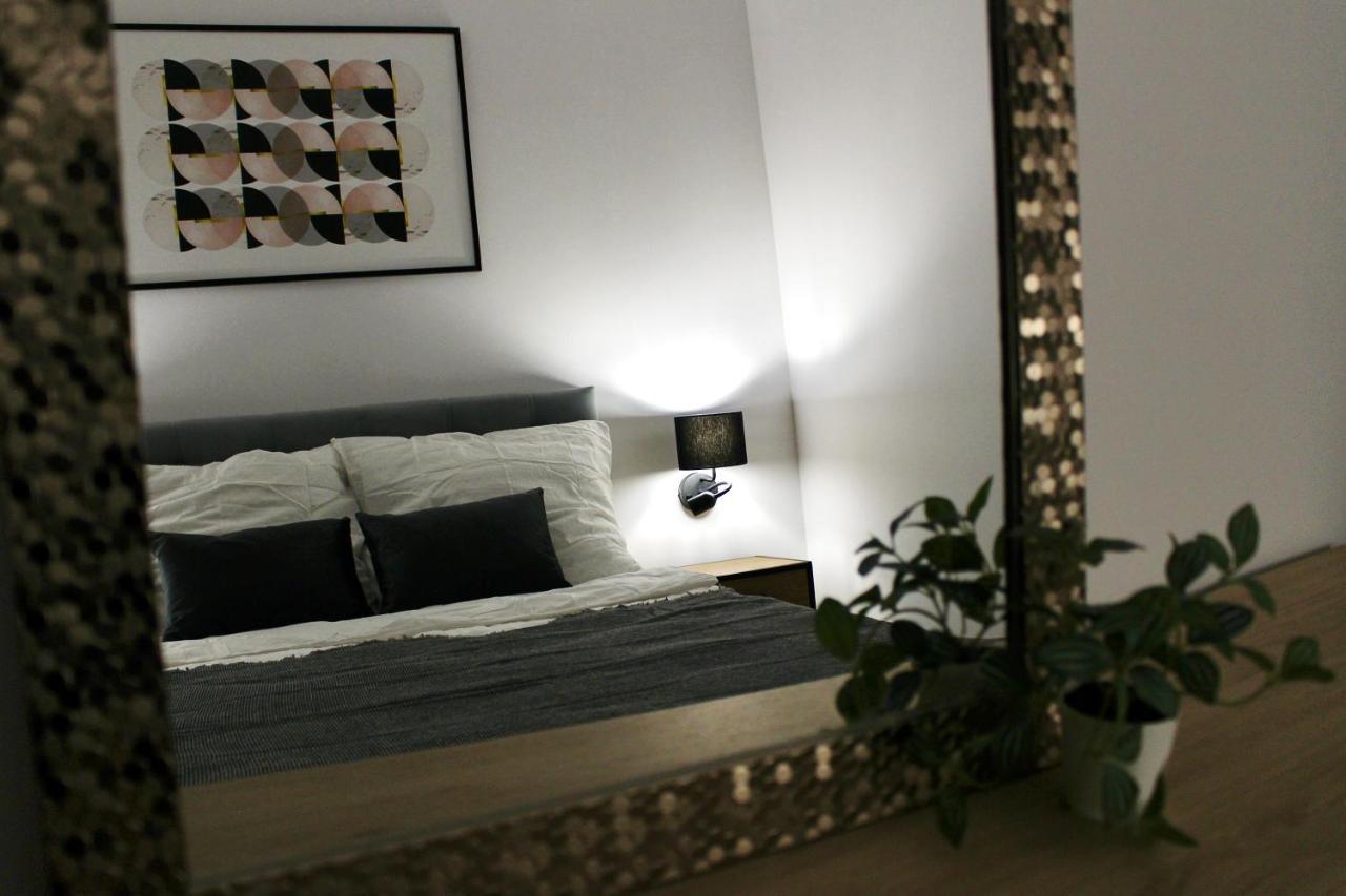 Apartamenty Larice - Podgrzewany Basen, Balia I Sauna Swieradow-Zdroj Luaran gambar