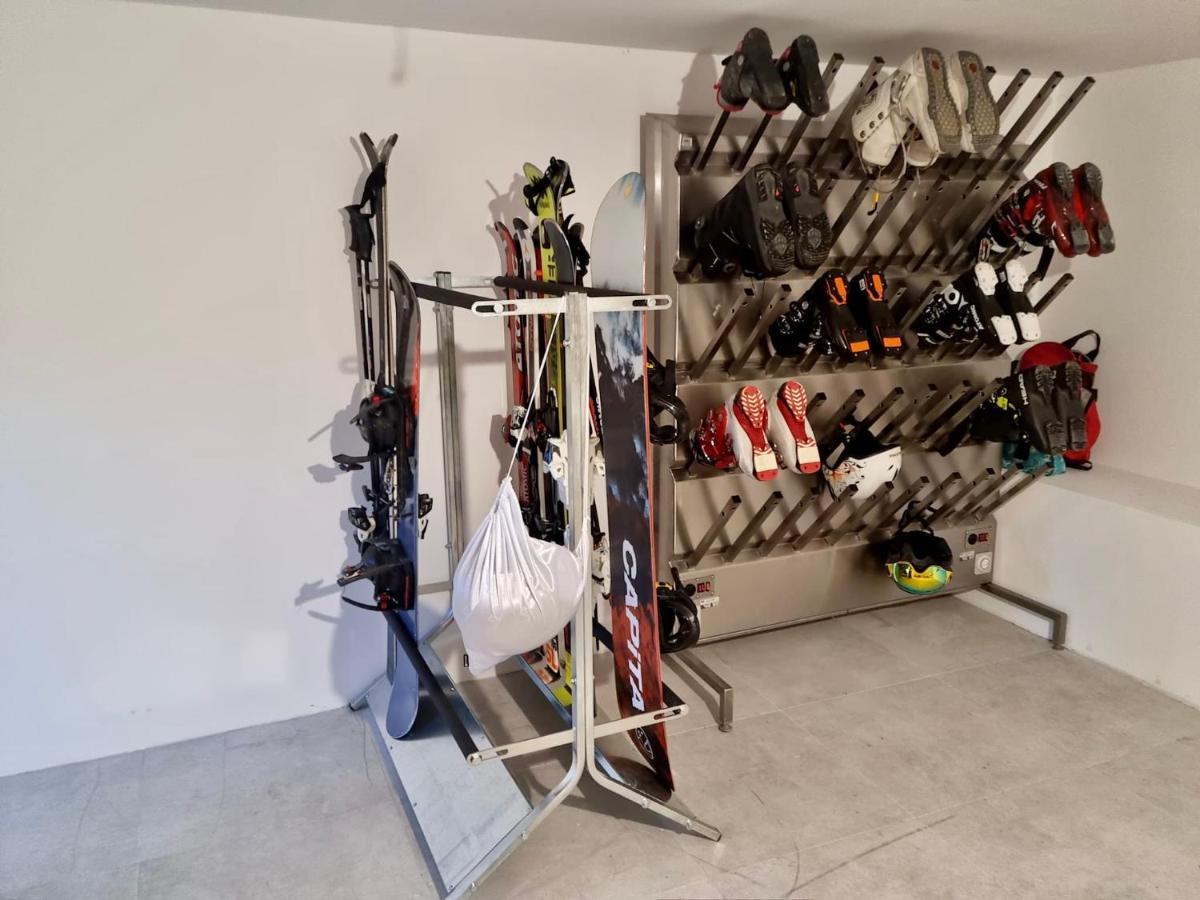 Apartamenty Larice - Podgrzewany Basen, Balia I Sauna Swieradow-Zdroj Luaran gambar