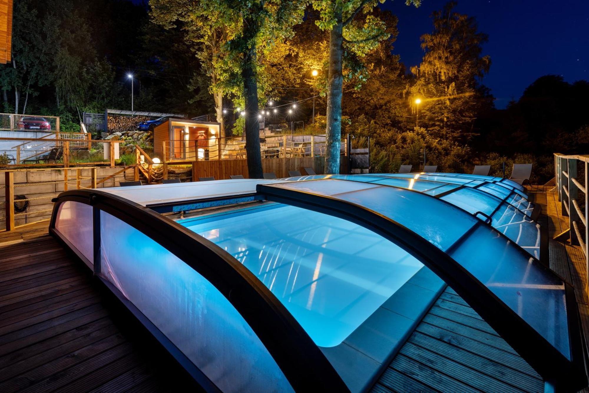 Apartamenty Larice - Podgrzewany Basen, Balia I Sauna Swieradow-Zdroj Luaran gambar