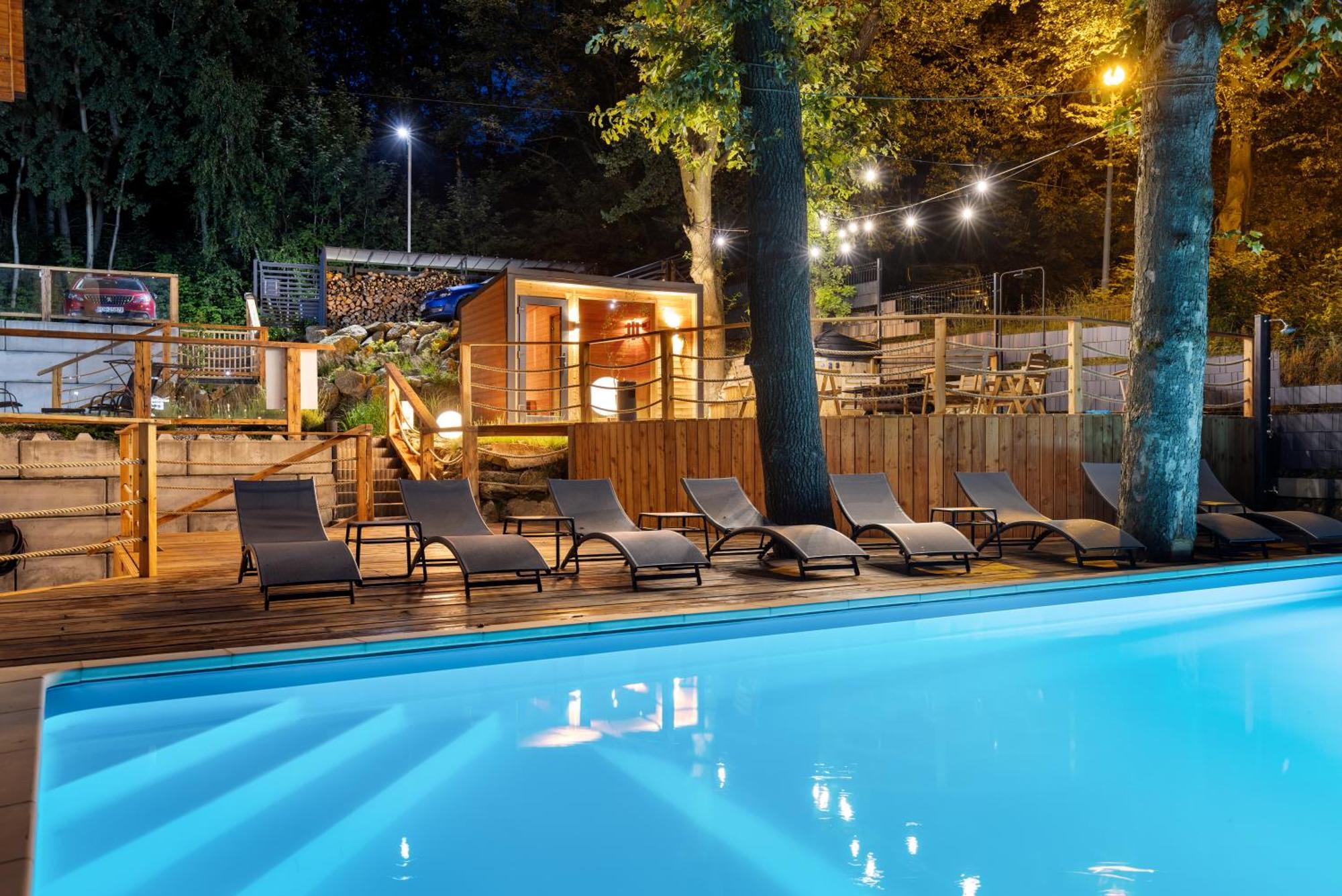 Apartamenty Larice - Podgrzewany Basen, Balia I Sauna Swieradow-Zdroj Luaran gambar